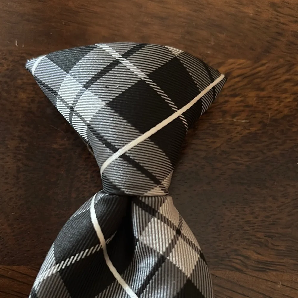 Classic Black and Gray Plaid Tie